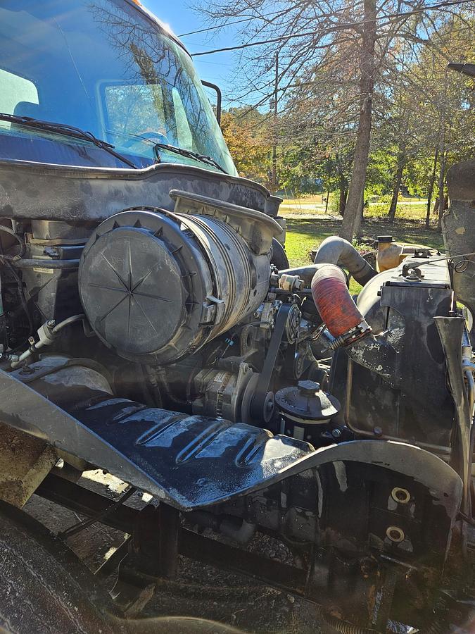 Used 2004 INTERNATIONAL 4200