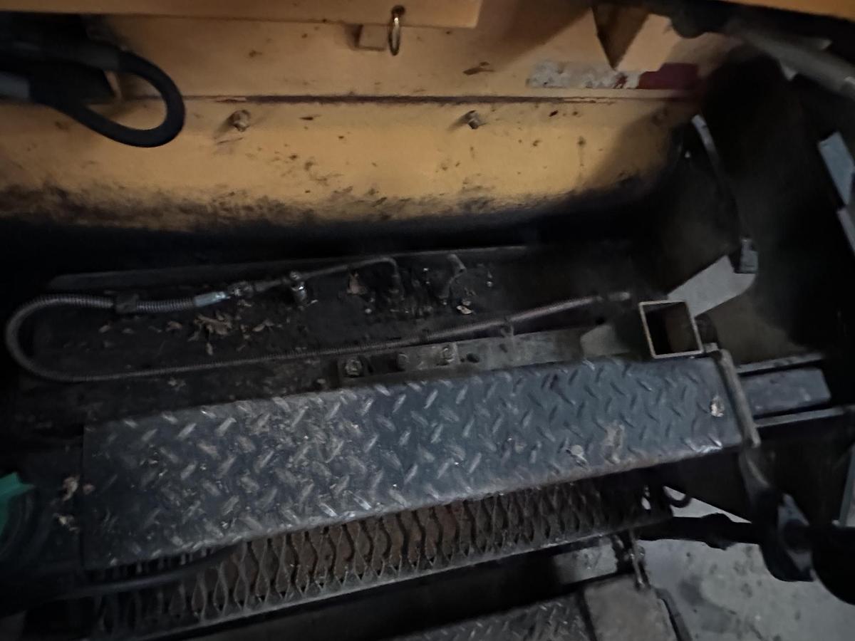 Used 2012 LEEBOY 8510B