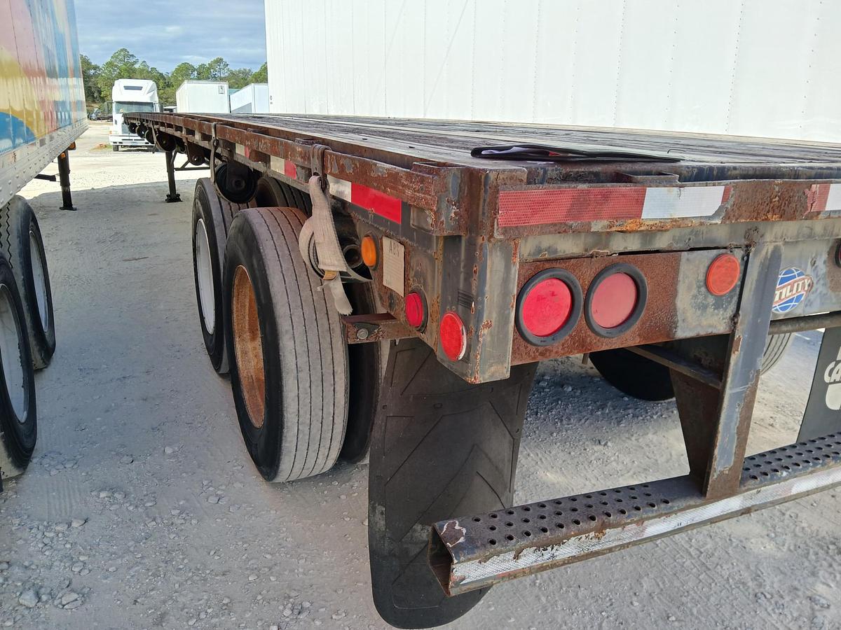 Used 1998 UTILITY Flatbed