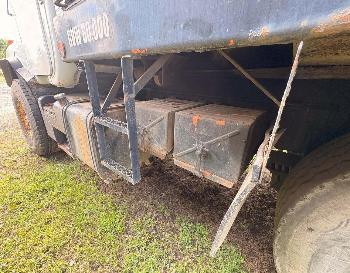 Used 2003 MACK DM 688S