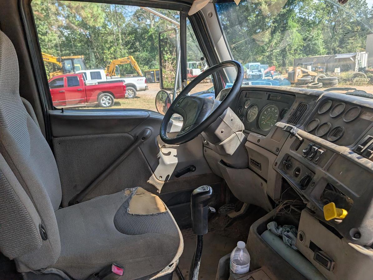 Used 2000 STERLING LT9500