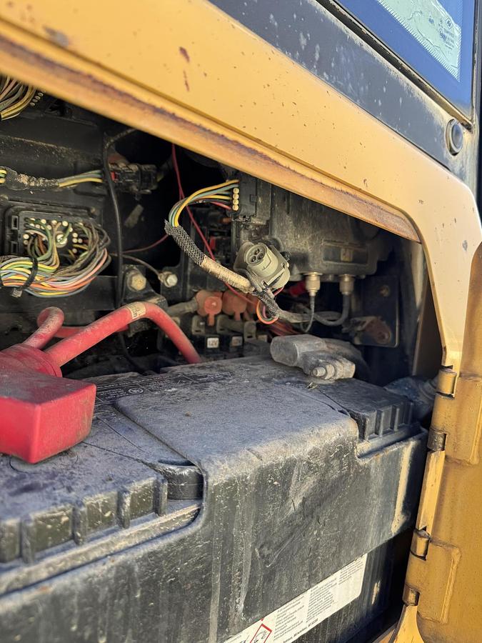 Used 2012 CATERPILLAR D5K2 LGP