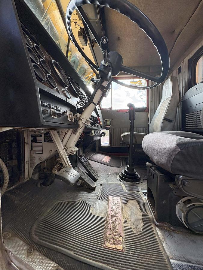 Used 1987 KENWORTH W900