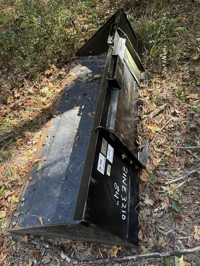 Used 2021 CATERPILLAR 299 D3 XE