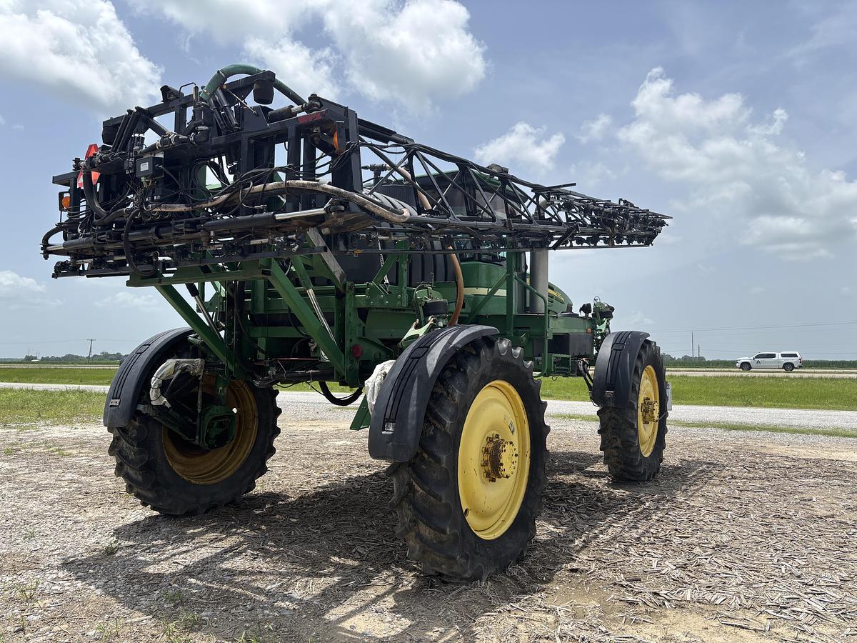 Used 2007 JOHN DEERE 4720