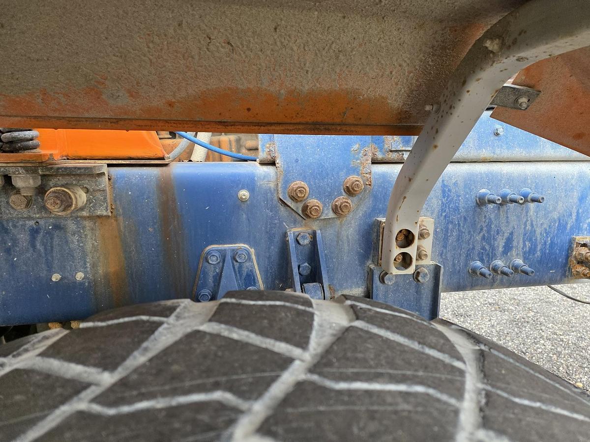 Used 2008 OSHKOSH Front Discharge