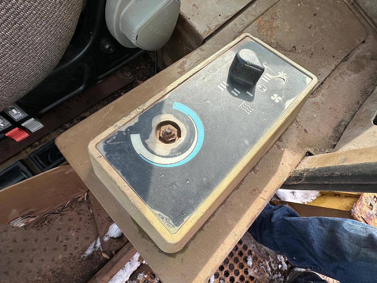 Used 1990 CATERPILLAR 966F