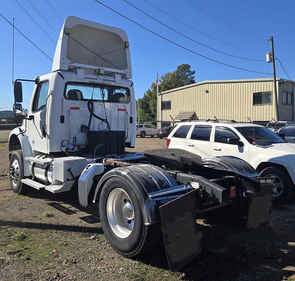Used 2020 FREIGHTLINER M2 106