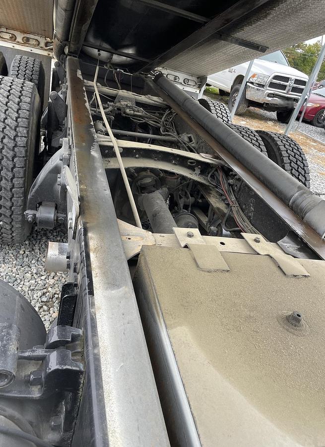 Used 2013 FREIGHTLINER Cascadia 125 Vacuum