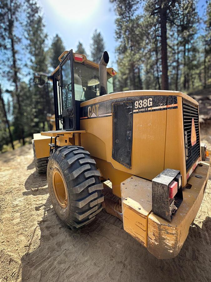 Used 2006 CATERPILLAR 938G II