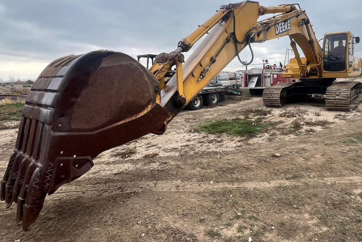 Used 1999 DEERE 330LC