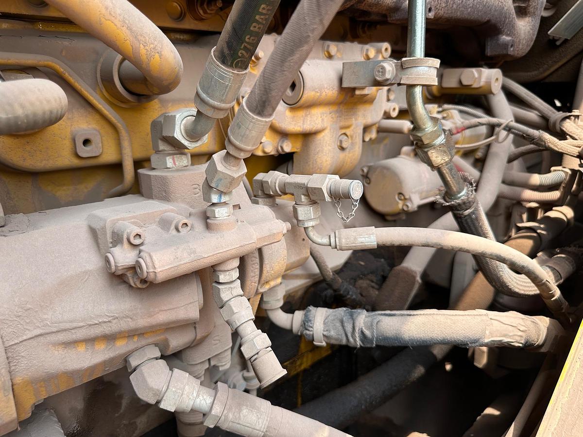 Used 2023 DEERE 744P