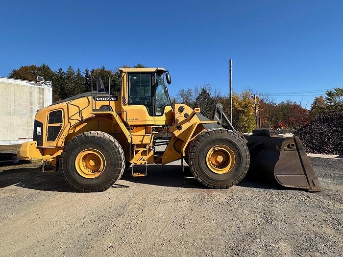 Used 2015 VOLVO L150H