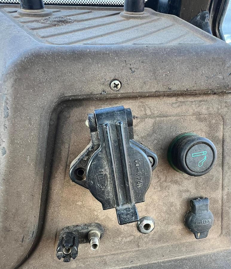 Used 2000 CASE IH MXM155