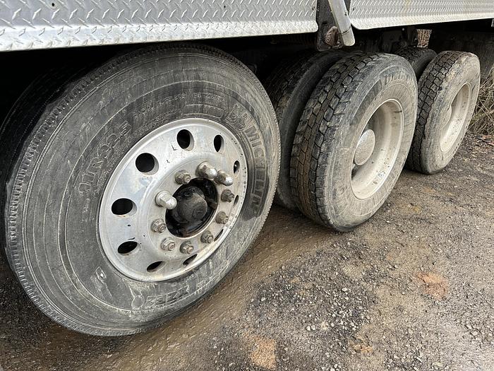 Used 2022 WESTERN STAR 4700