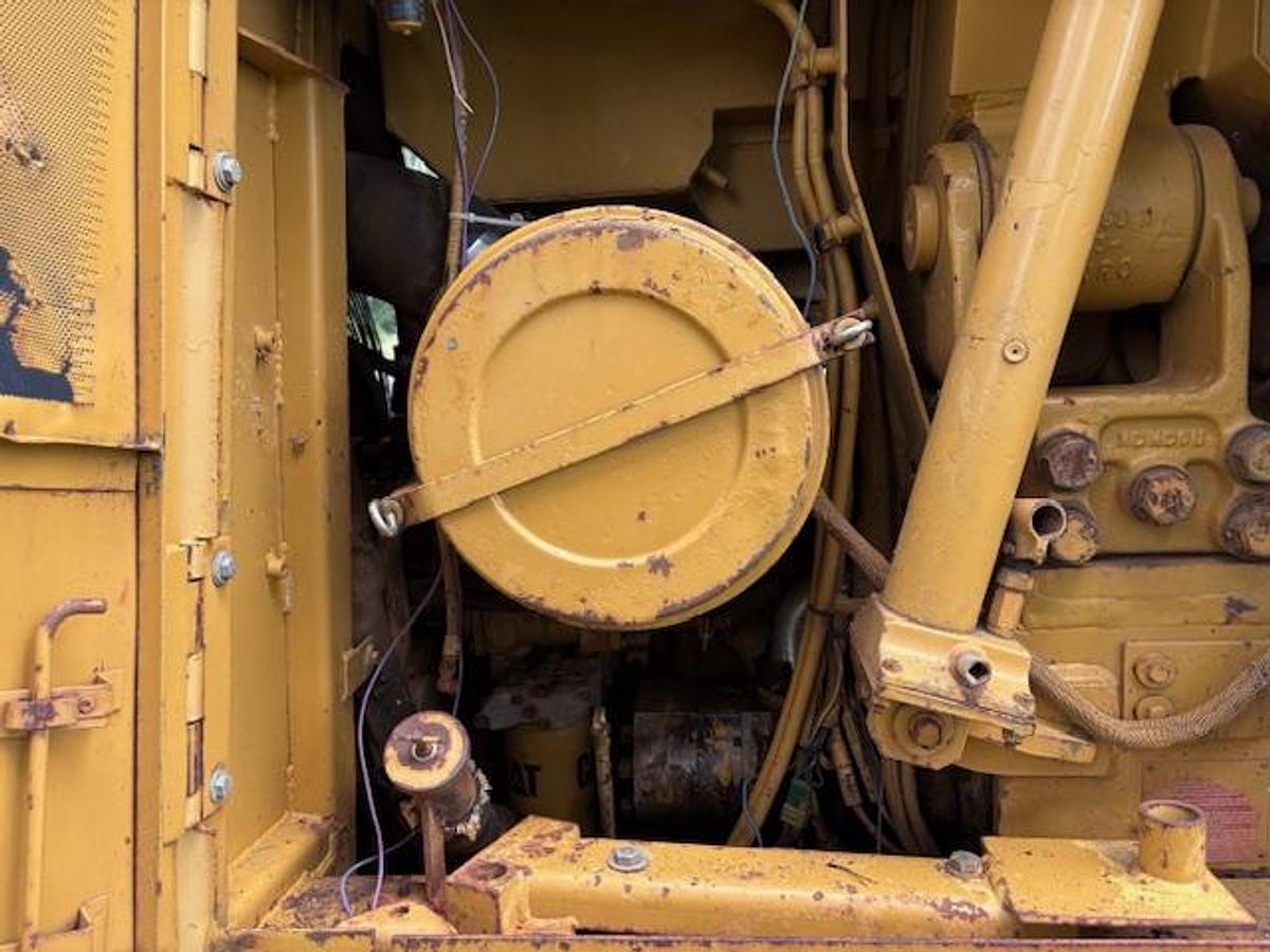 Used 1983 CATERPILLAR 963