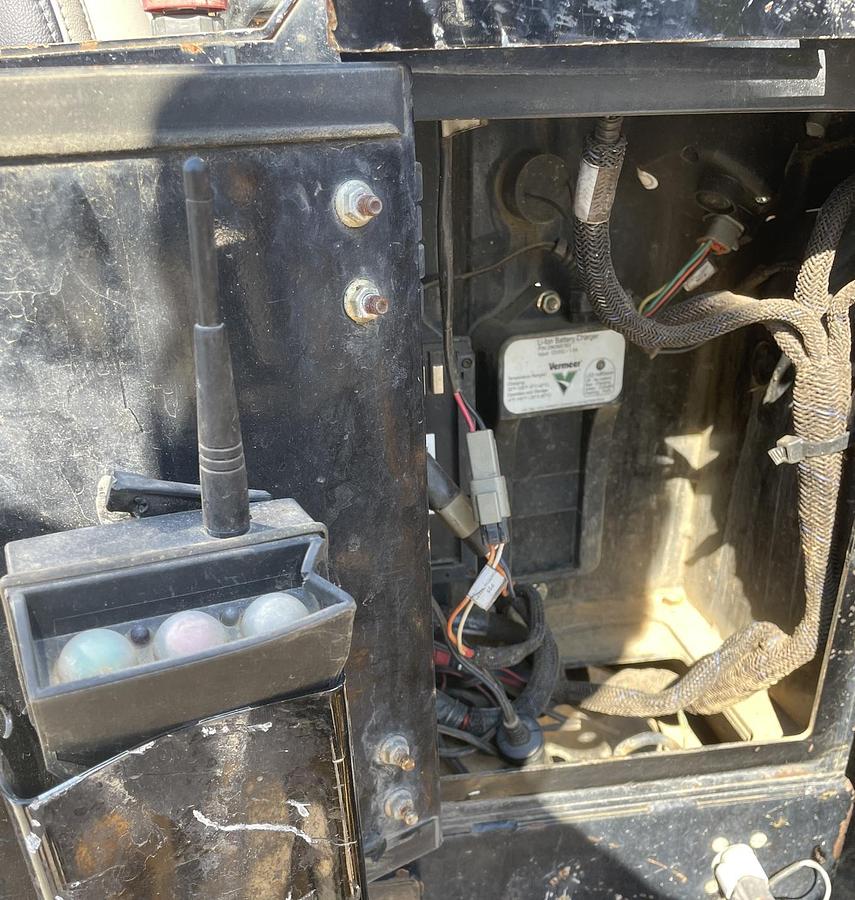 Used 2016 VERMEER D23X30III