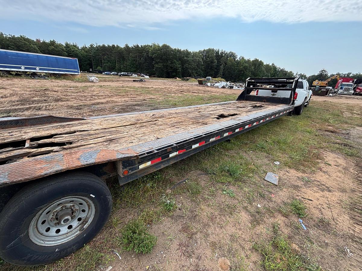 Used 2021 LOAD TRAIL 5874