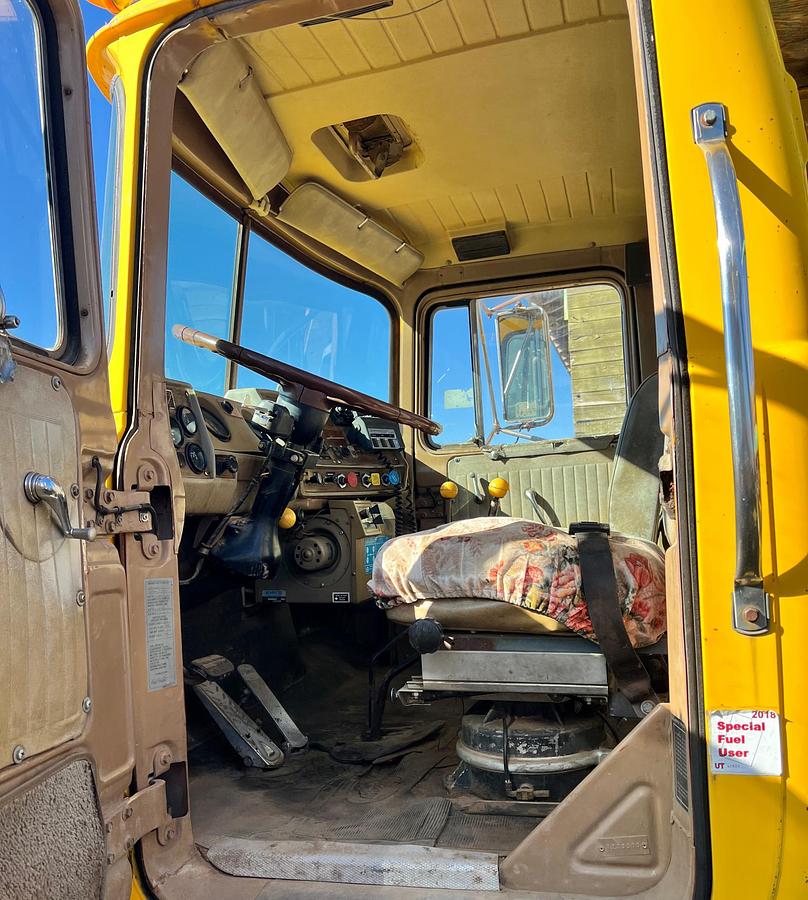 Used 1977 MACK RS767LST