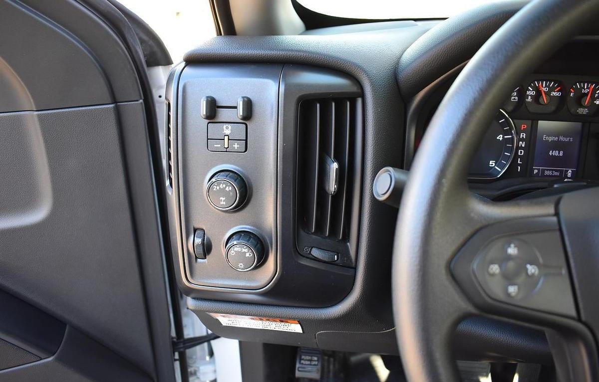 Used 2022 CHEVROLET 5500HD 4X4