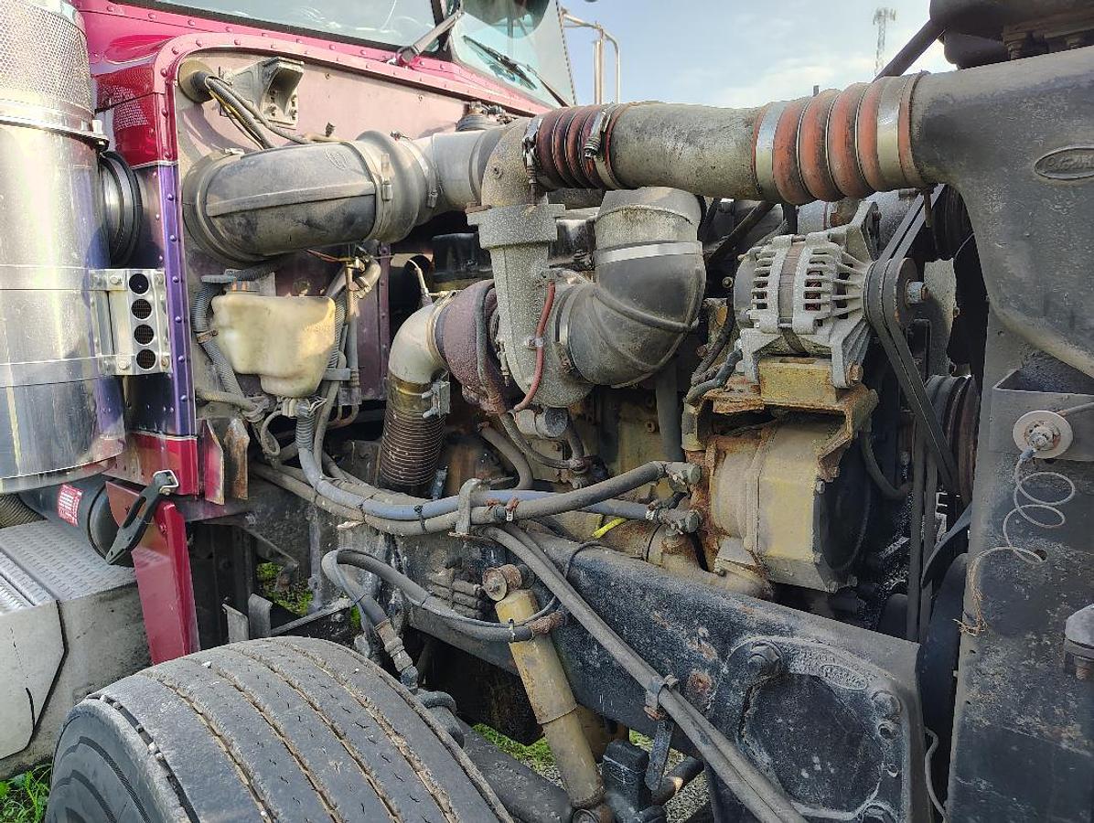 Used 2000 PETERBILT 379