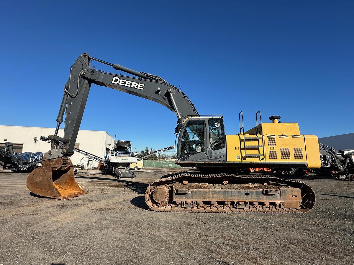 Used 2009 DEERE 450D LC