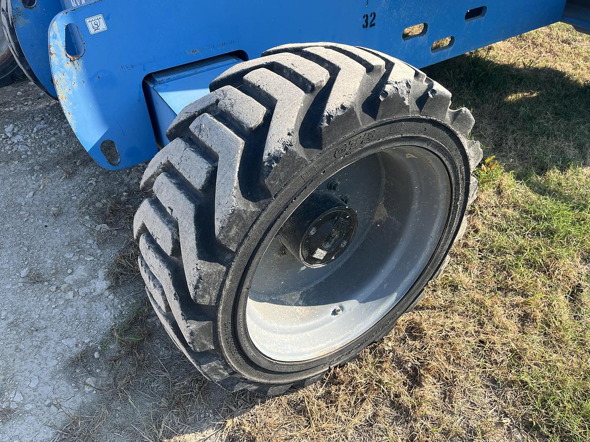 Used 2008 GENIE S-65