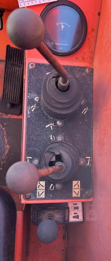 Used 2007 SKY TRAK 8042