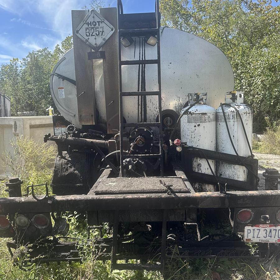 Used 1995 PETERBILT 200