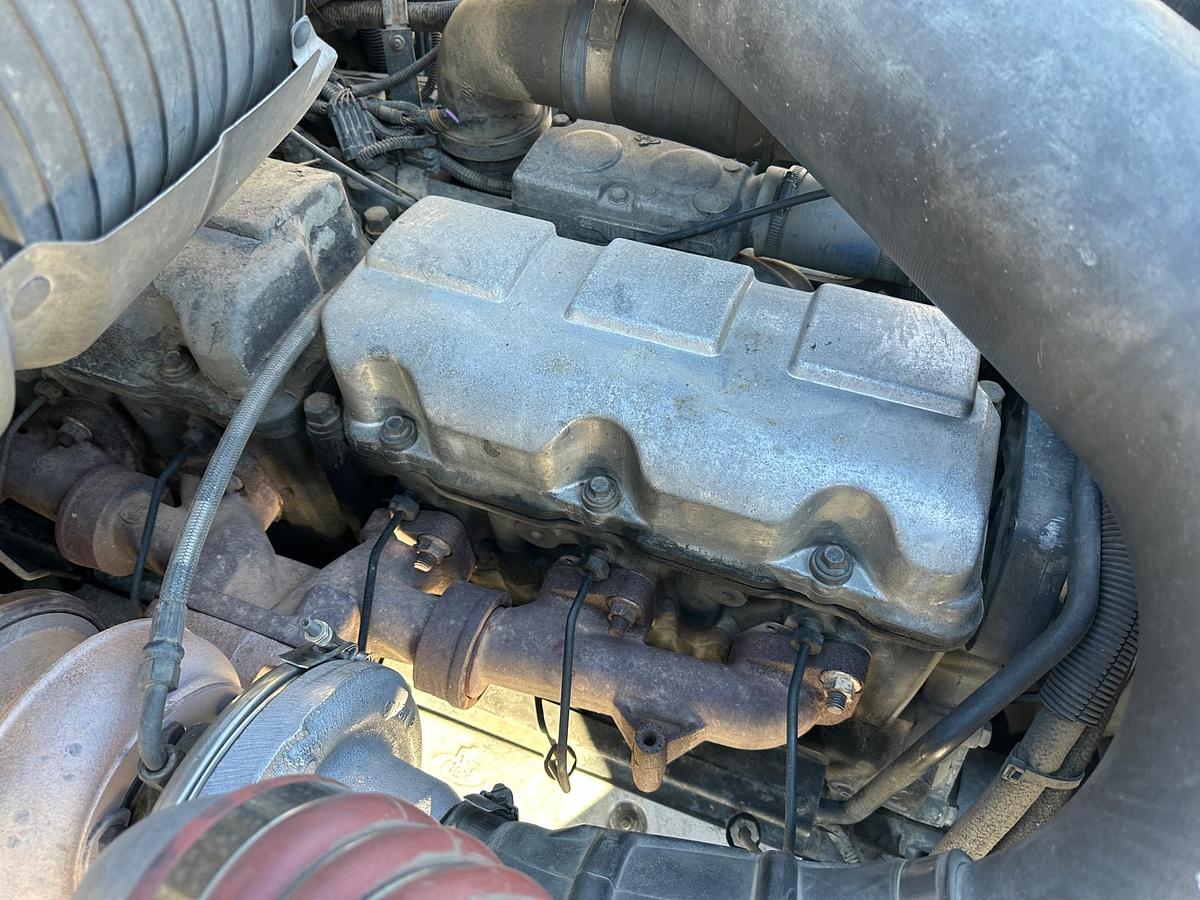 Used 2005 MACK CV713