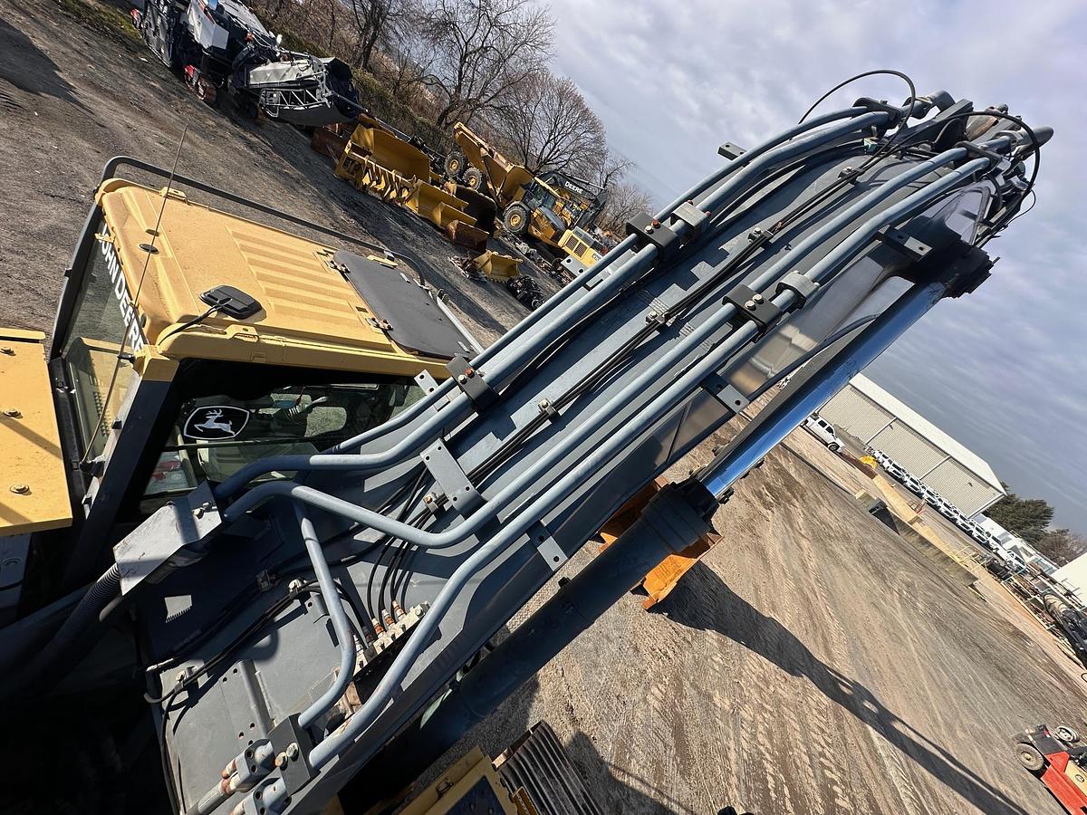 Used 2009 DEERE 450D LC