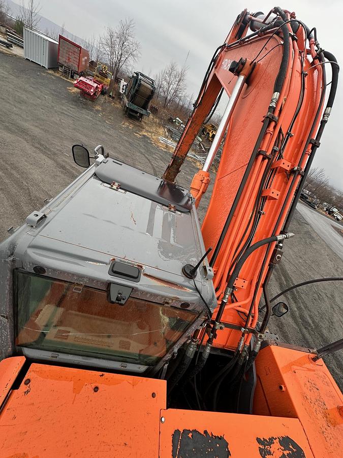 Used 2006 HITACHI ZAXIS 350LC-3