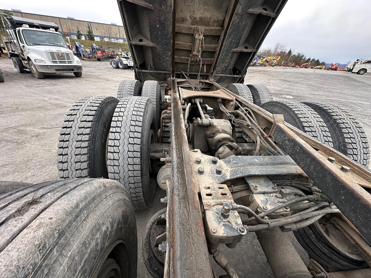 Used 2007 MACK CV713