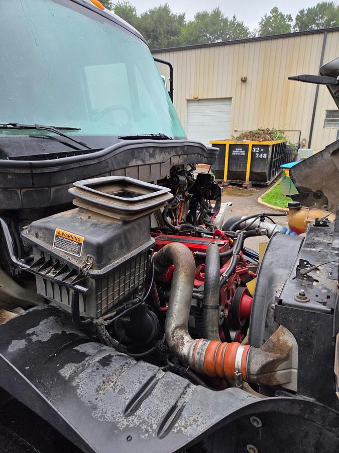 Used 2018 INTERNATIONAL 4300 SBA