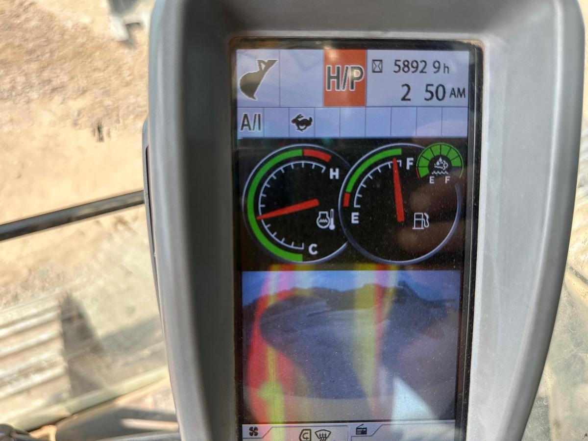 Used 2018 DEERE 380G LC