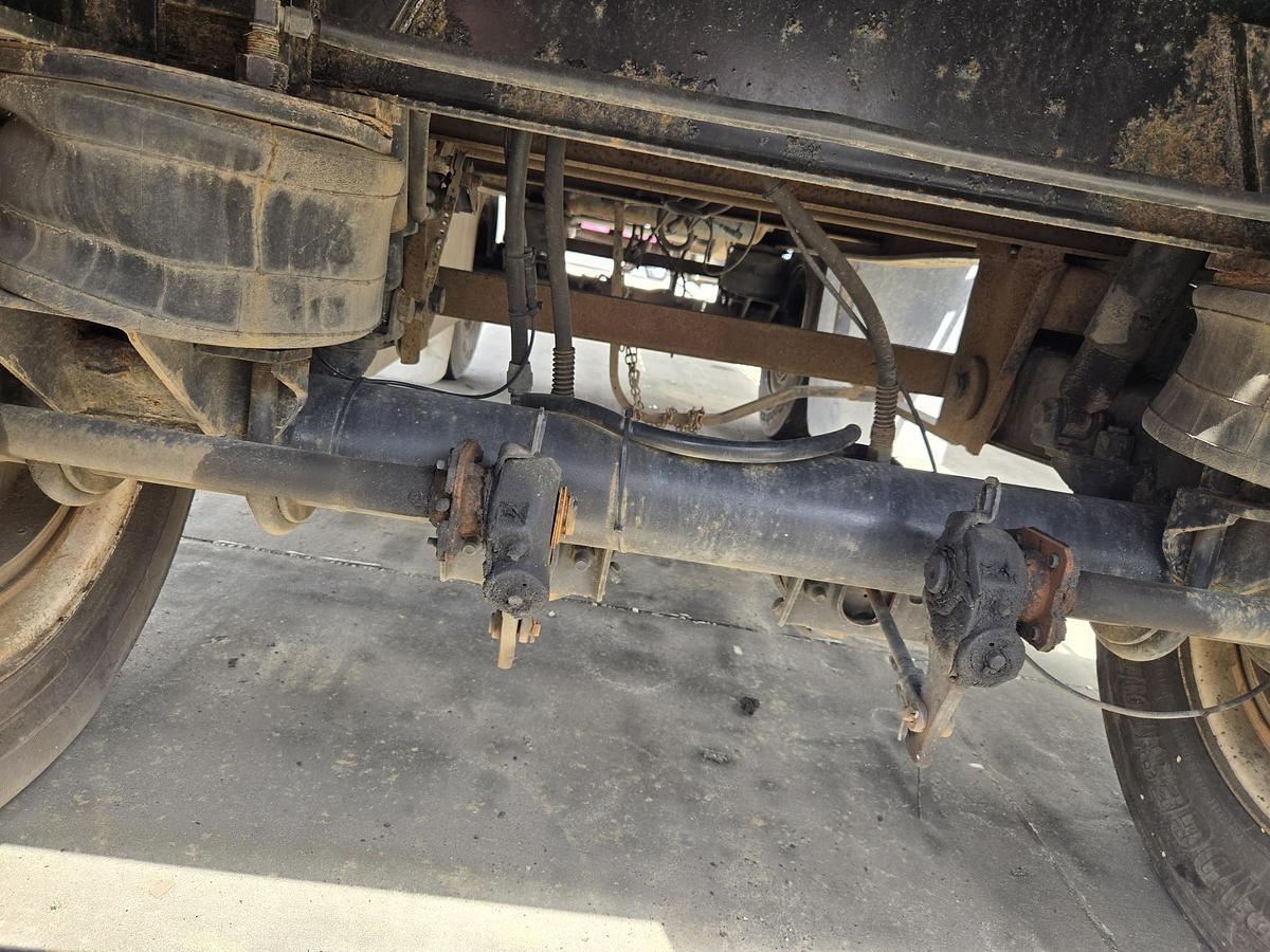 Used 2000 UTILITY 48 x 102