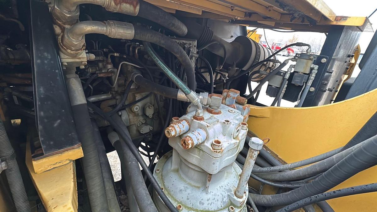 Used 2007 DEERE 350D LC