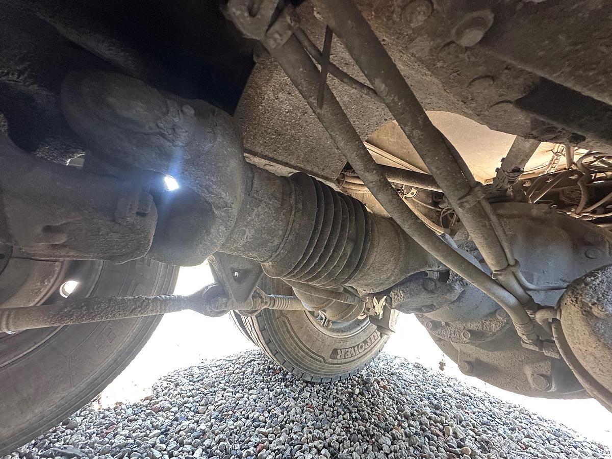 Used 2019 MACK Granite GR64F