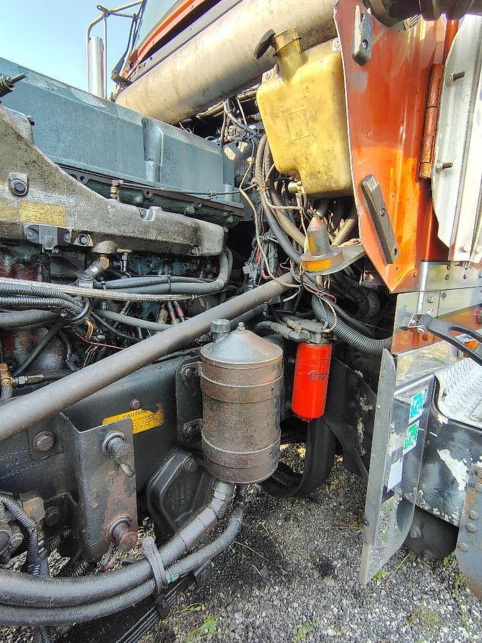 Used 2000 KENWORTH W900