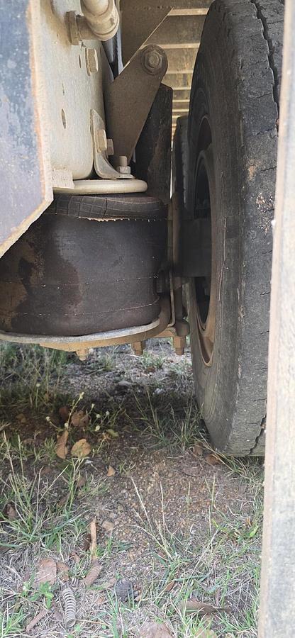 Used 2012 FREIGHTLINER Cascadia