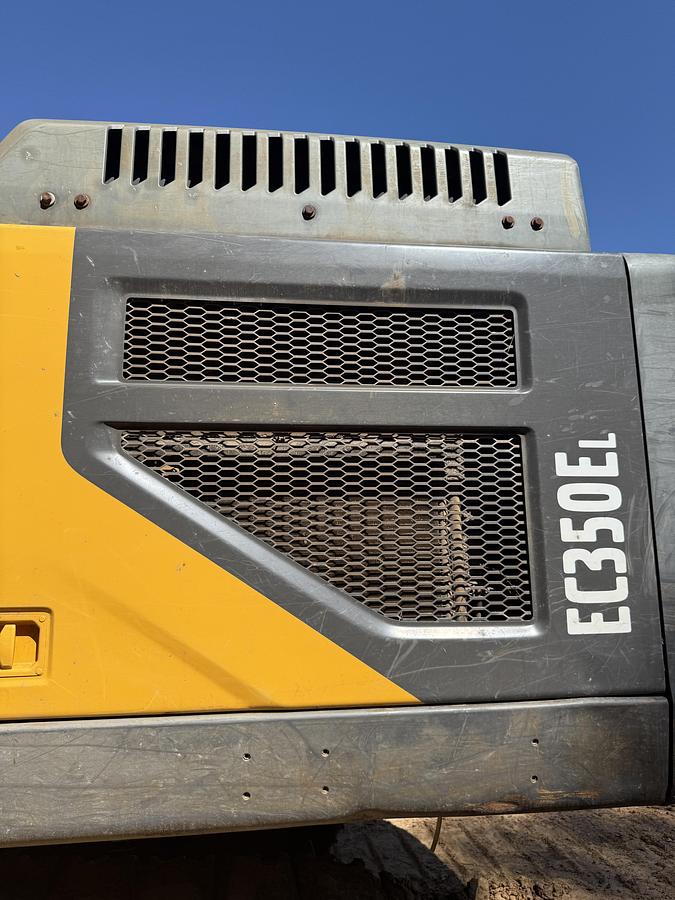 Used 2019 VOLVO EC350EL