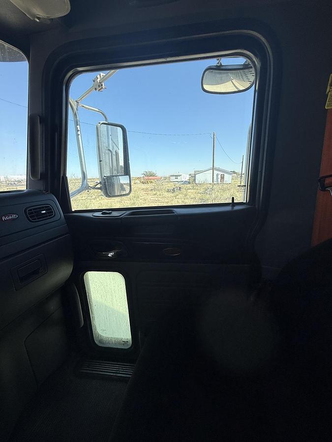 Used 2013 PETERBILT 386