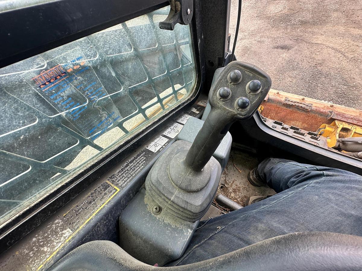 Used 2018 DEERE 332G