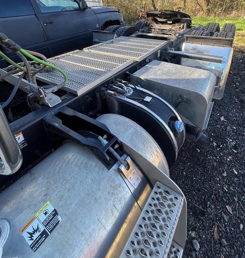 Used 2018 PETERBILT 579