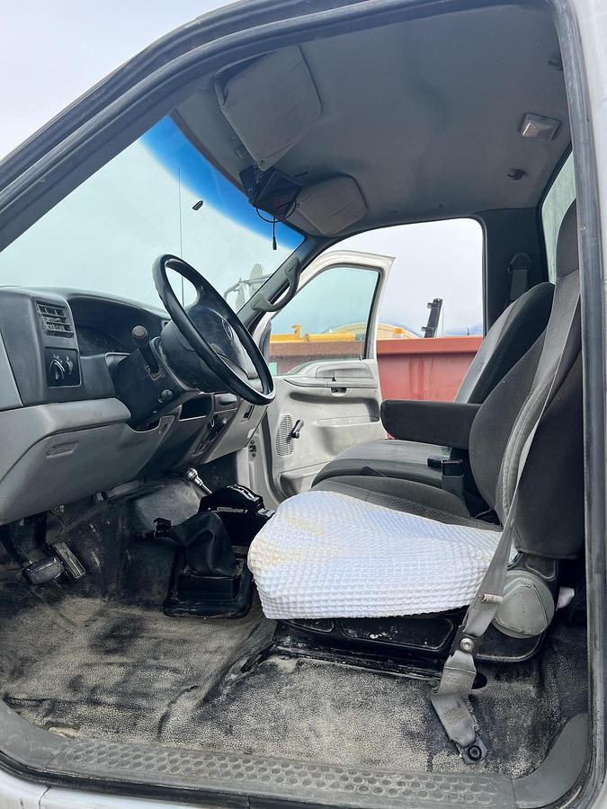 Used 2004 FORD F650 SD