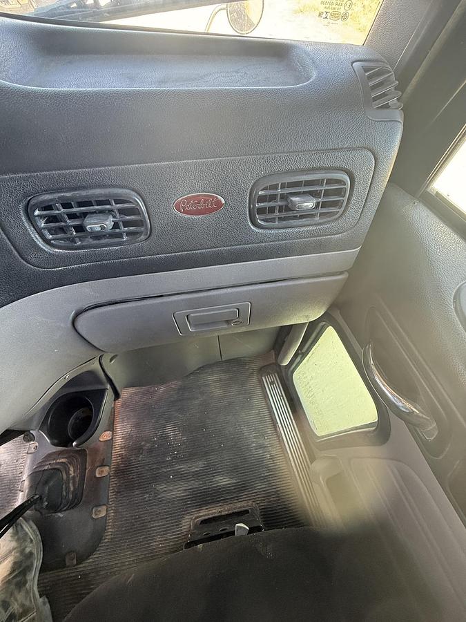 Used 2013 PETERBILT 386