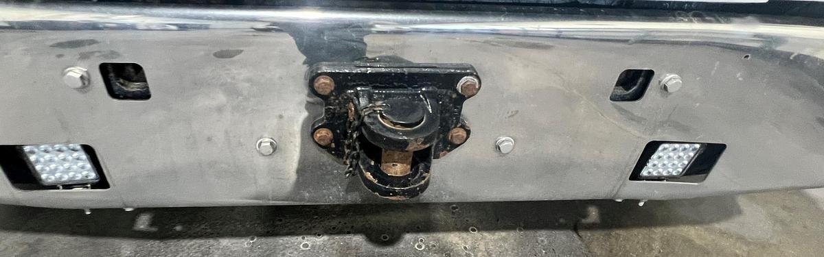 Used 2012 PETERBILT 388 Dump truck