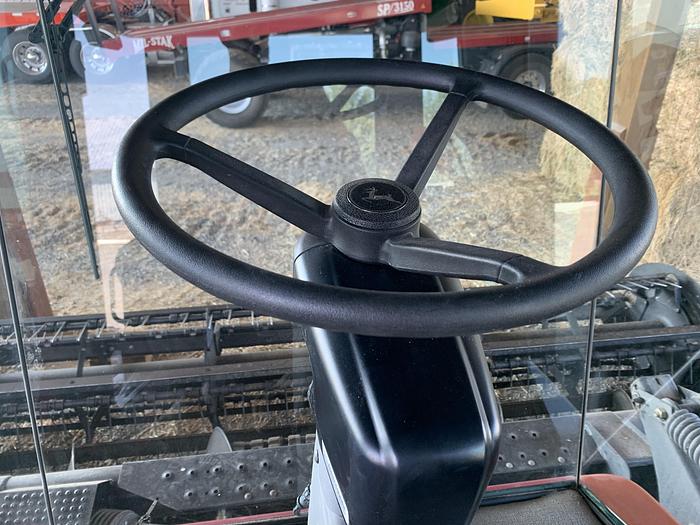 Used 2006 Macdon 9352i Windrower w/ 14' Sickle Head ***Excellent Condition***