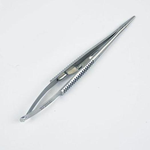 CISEAUX VANNAS MICRO CORNEE 1/2 COUD.P/P.8CM