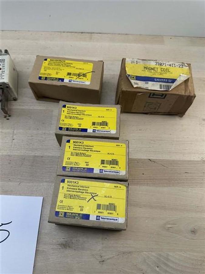 Used Wednesday, December 10, 2025, 1:00 PM (ET) - Chris Stanley's Industrial Surplus